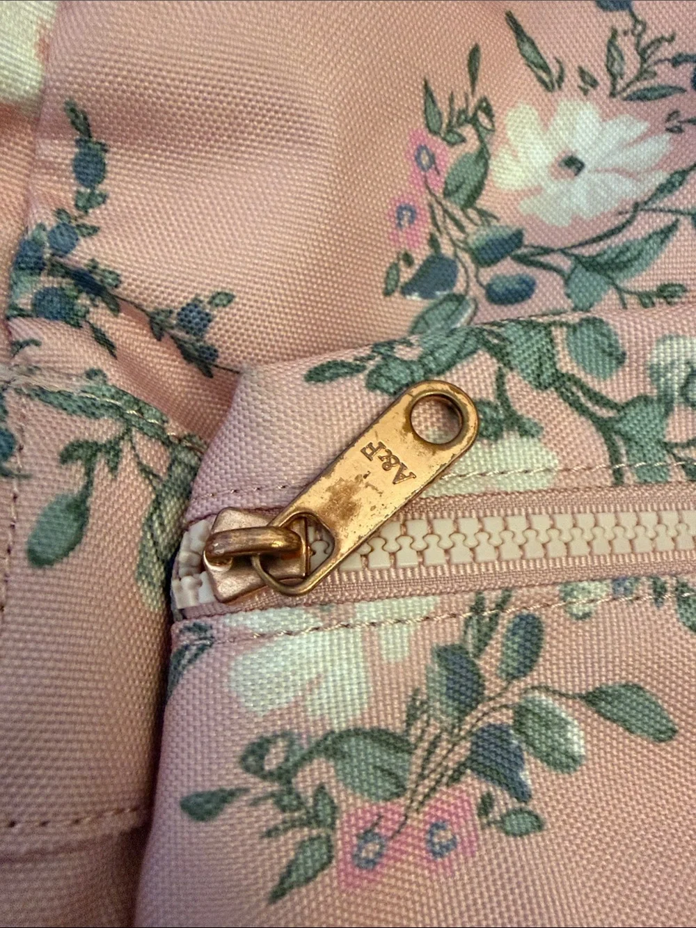 Abercrombie & Fitch preloved girls